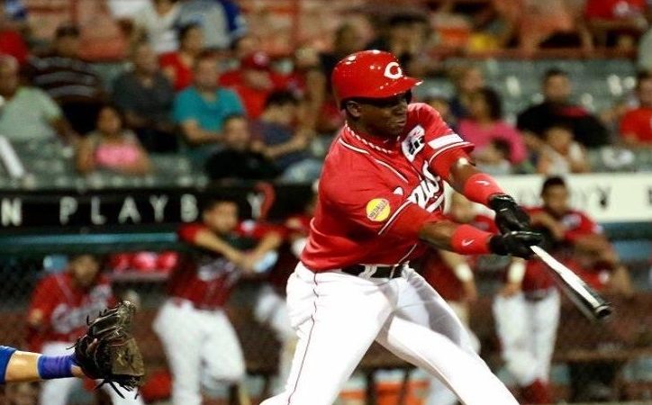 ¡Inédito! Cubano que jugó en Grandes Ligas debutará con equipo árabe (aquí detalles)