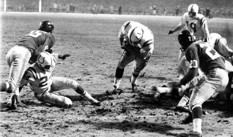 ¿Cómo el cubano Lou Molinet se convirtió en el primer hispanoamericano en la NFL?
