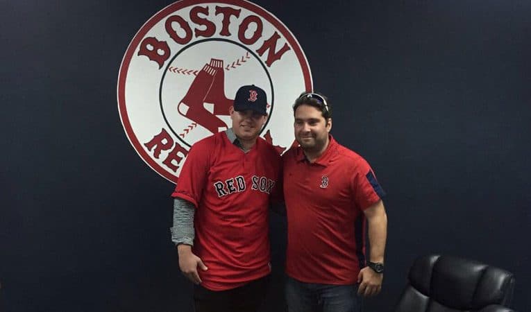 Firmó con Boston y, luego de siete años, podría regresar a la Serie Nacional en el juego 60