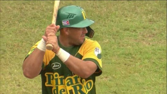 Pelotero de 7 Series Nacionales llegó a Estados Unidos - Cubalite