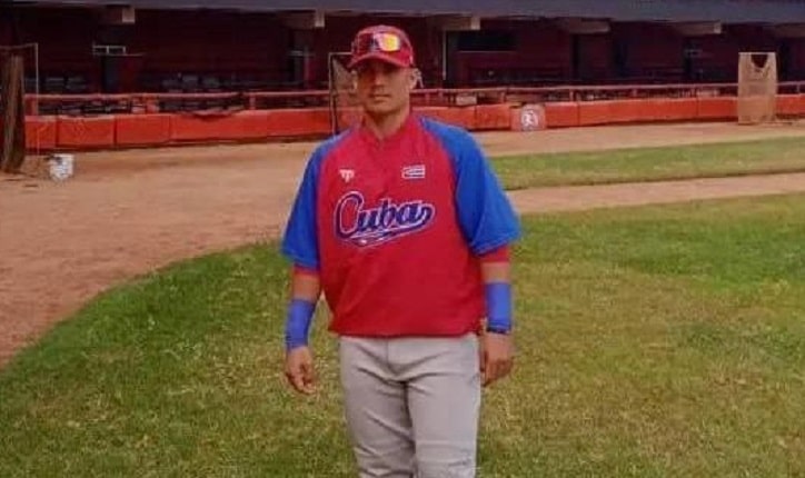 Pelotero de un equipo Cuba responde sobre su baja del béisbol cubano