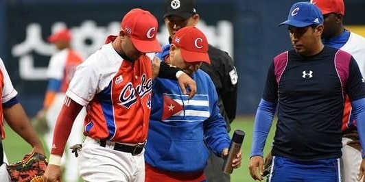 Cubano del Clásico Mundial firmó contrato en Canadá con casi 40 años (ya debutó)