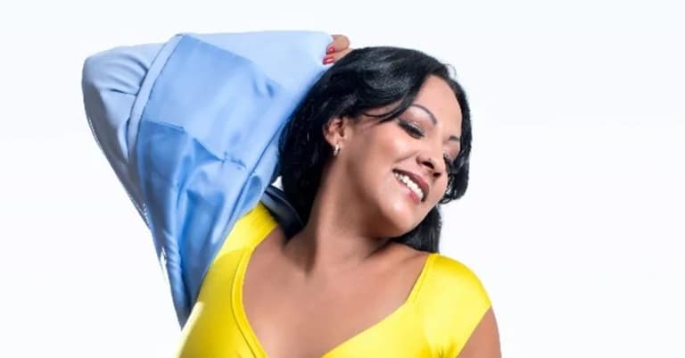 El grito de auxilio de una cantante cubana que nos recuerda el dolor detrás del escenario El grito de auxilio de una cantante cubana que nos recuerda el dolor detrás del escenario