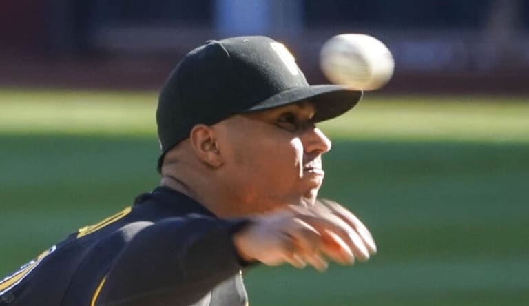 Historia de superación: Pitcher cubano esperó 23 meses para regreso triunfal a MLB en 2025 Historia de superación: Pitcher cubano esperó 23 meses para regreso triunfal a MLB en 2025
