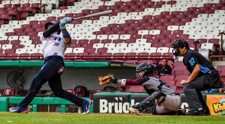 Pelotero cubano de la Serie Nacional jugó por Estados Unidos en torneo internacional