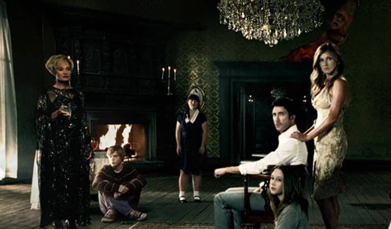 13 series de terror perfectas para disfrutar durante el mes de Halloween (+ bonus)