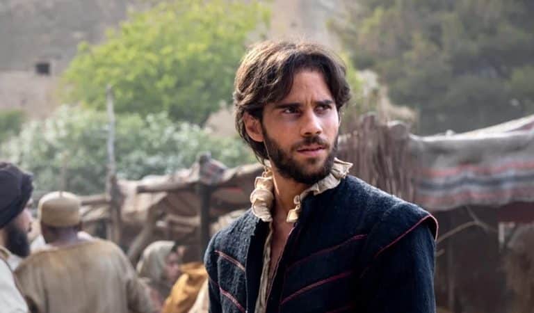 Un cubano detrás de la película que tiene a España actualmente dividida (aquí detalles)
