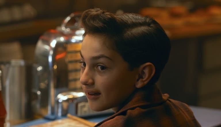 Actor rinde homenaje a sus raíces cubanas en la serie de la que todos hablan (aquí detalles)