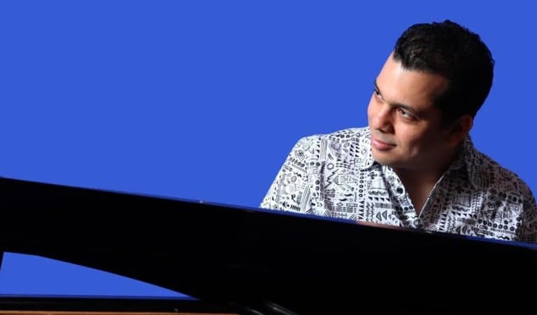 Poco se habla de este cubano que dejó todo atrás hace 27 años y ahora ganó su primer Grammy Latino