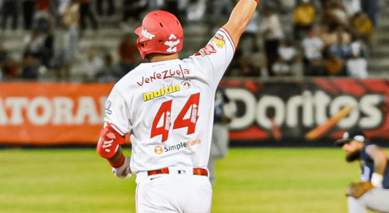 Despedido sin contemplación cubano que hizo historia en liga profesional: ¿fue justo?