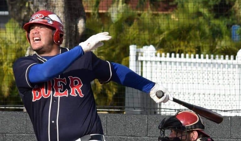 Pelotero cubano que estuvo en el show estadounidense Caso Cerrado jugará en la Serie 64 (aquí detalles)