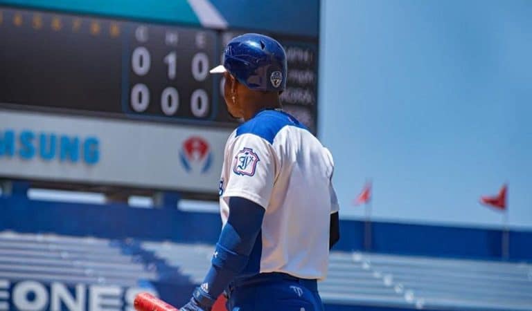 Oficial: Pelotero titular de Industriales firmó contrato en liga profesional de Canadá
