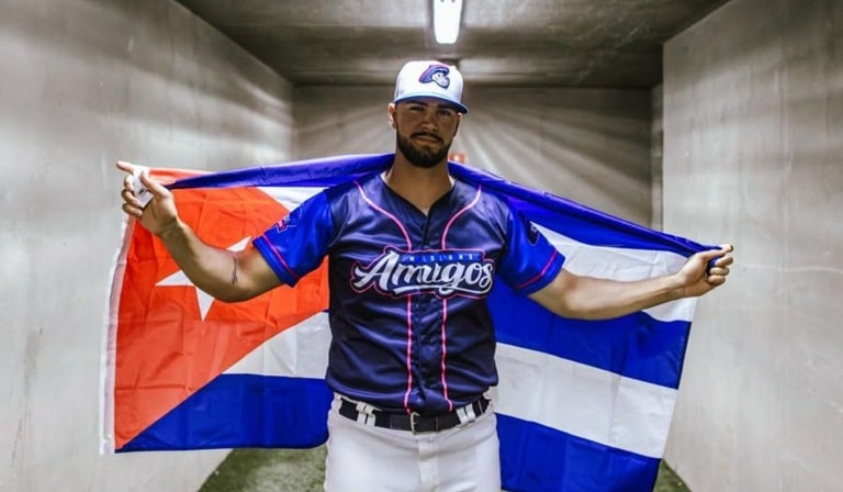En Cuba lo iban a sacar del béisbol y ahora está en el equipo al Clásico Mundial (aquí la historia)