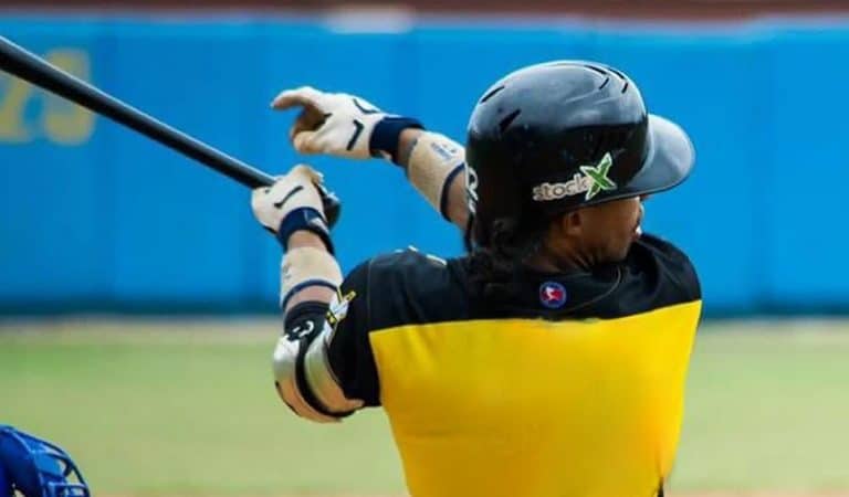 Pelotero de la Serie Nacional 64 salió hacia España y ya tiene su primer contrato