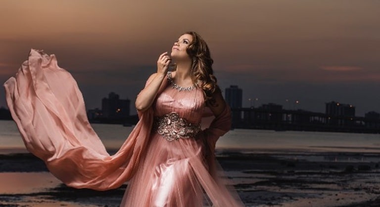 Eglise Gutiérrez: de Holguín al estrellato mundial (la carrera que la llevó a los grandes escenarios)