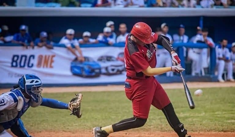 Oficial: salió de Cuba y firmó por su cuenta un contrato con fuerte club de Europa