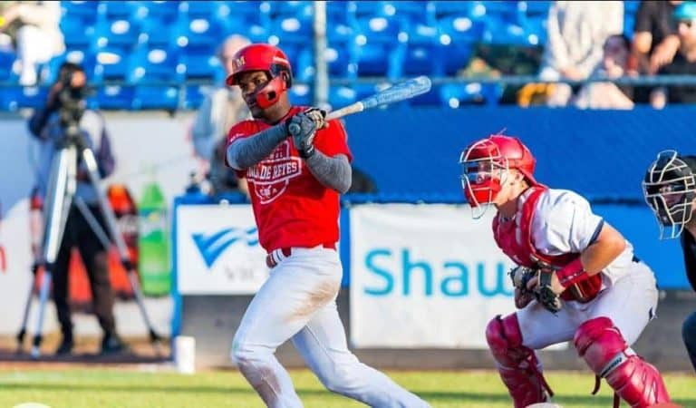Salió de Cuba pelotero de la Serie Nacional y hoy vive en Canadá (allí juega)