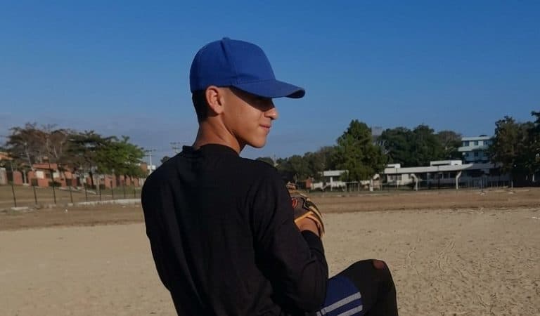 ¡Al fin! Dos años después de volver de Dominicana, este zurdo debutará en la Serie Nacional